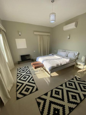 Modern Serviced Apartment at The Village, New Cairo